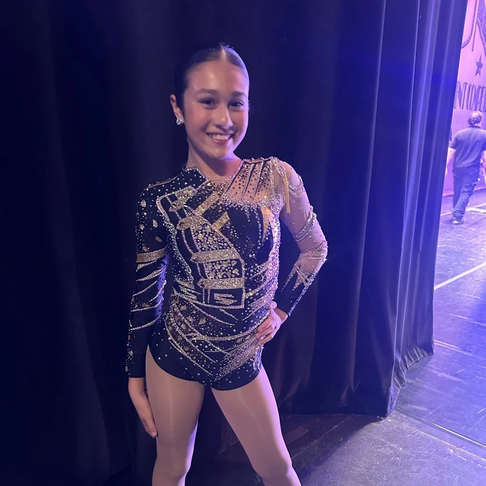 Girl’s Dance Costume - Picture 4 of 4